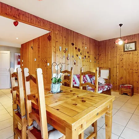 Gorgeous In Apartment